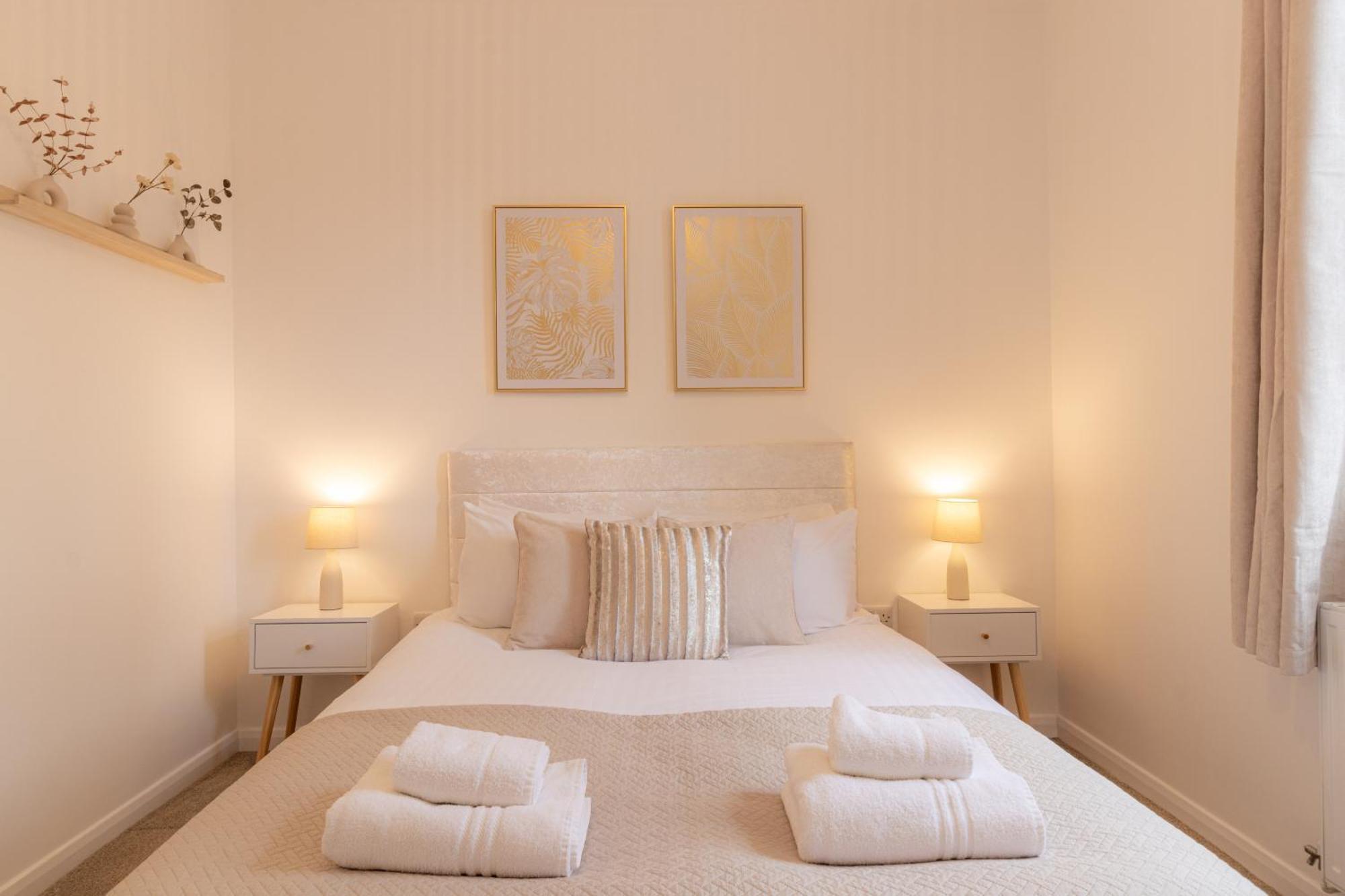 Crescent House Apartments テルフォード 部屋 写真