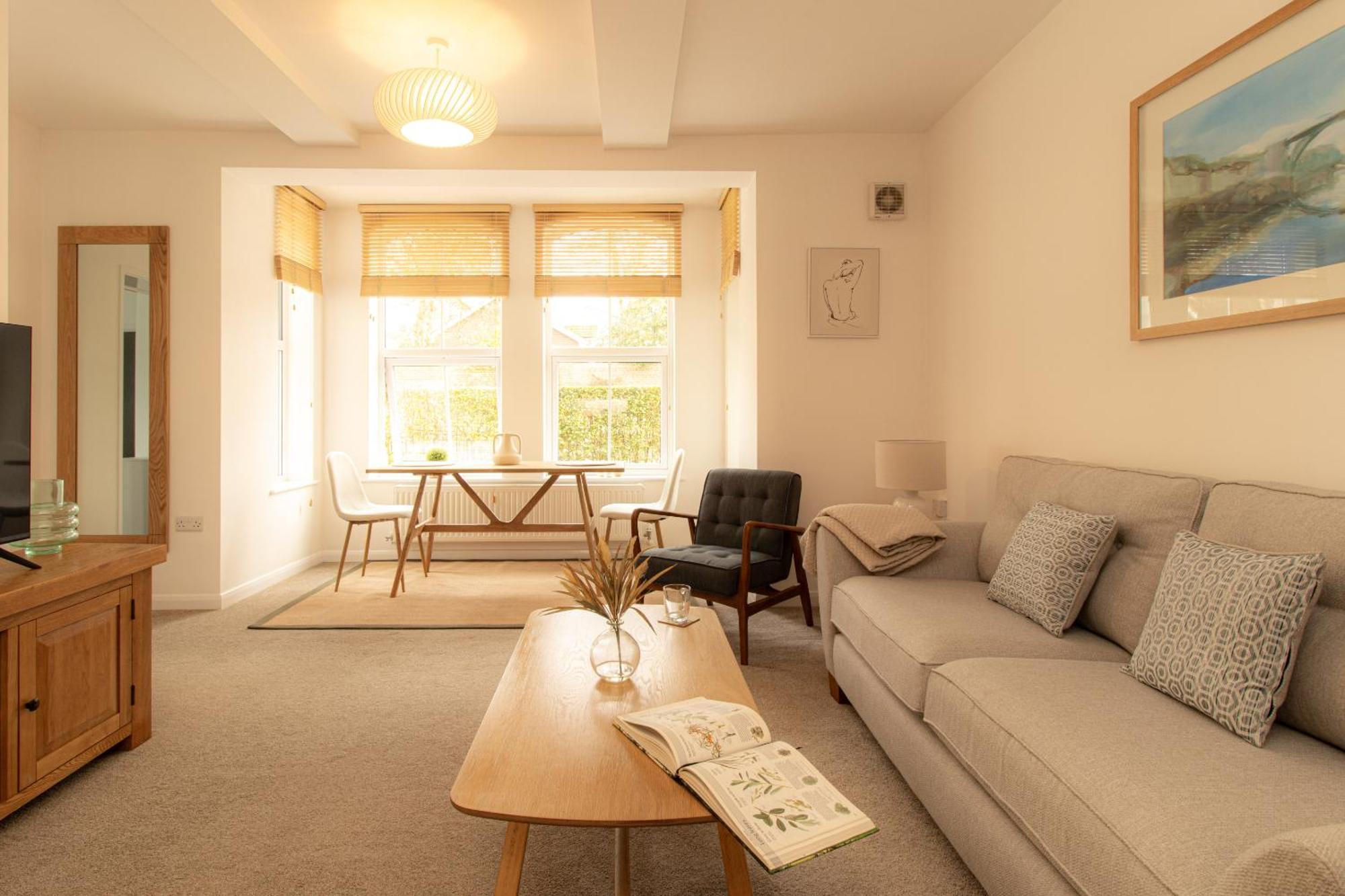 Crescent House Apartments テルフォード 部屋 写真