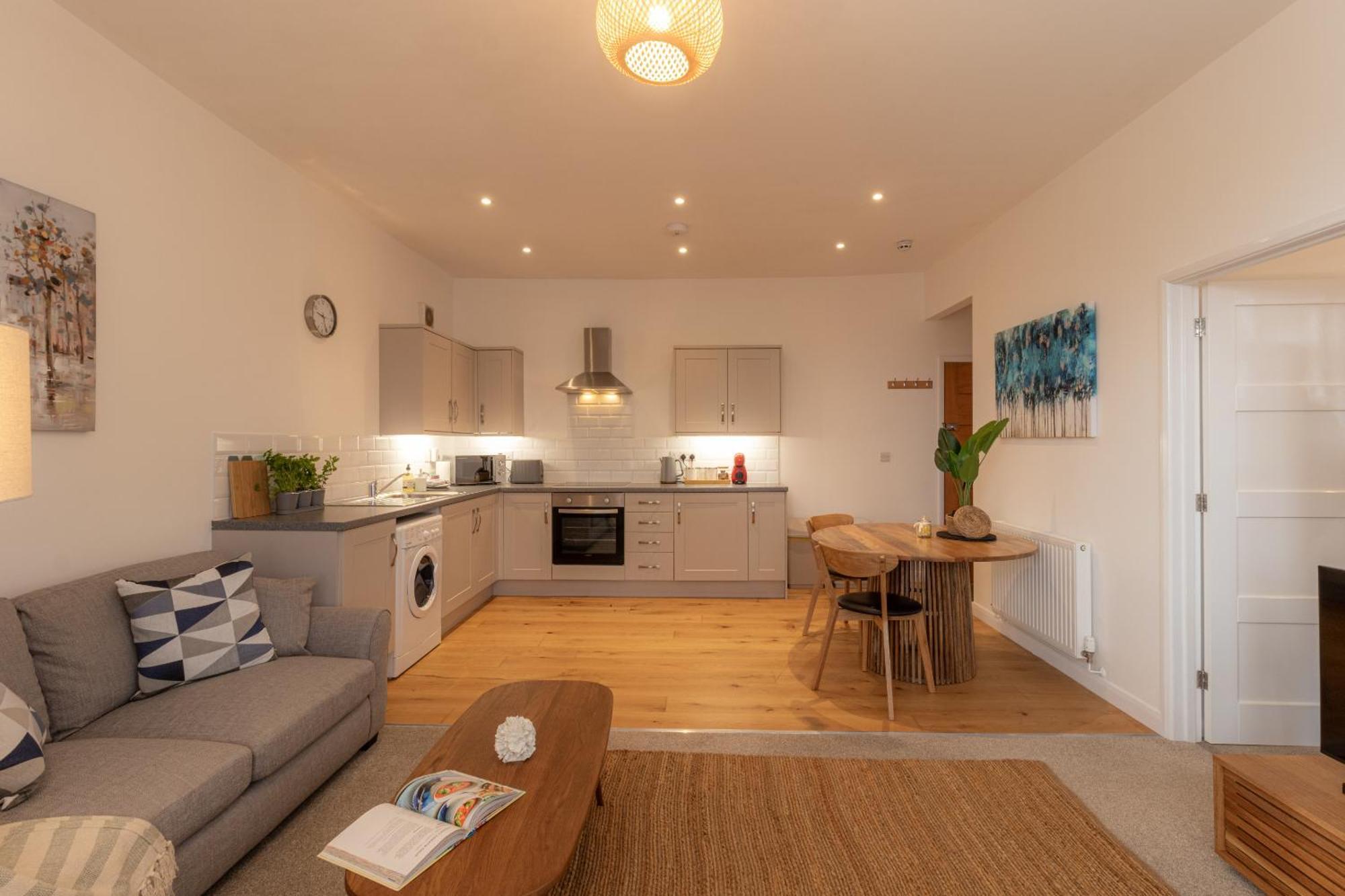 Crescent House Apartments テルフォード 部屋 写真