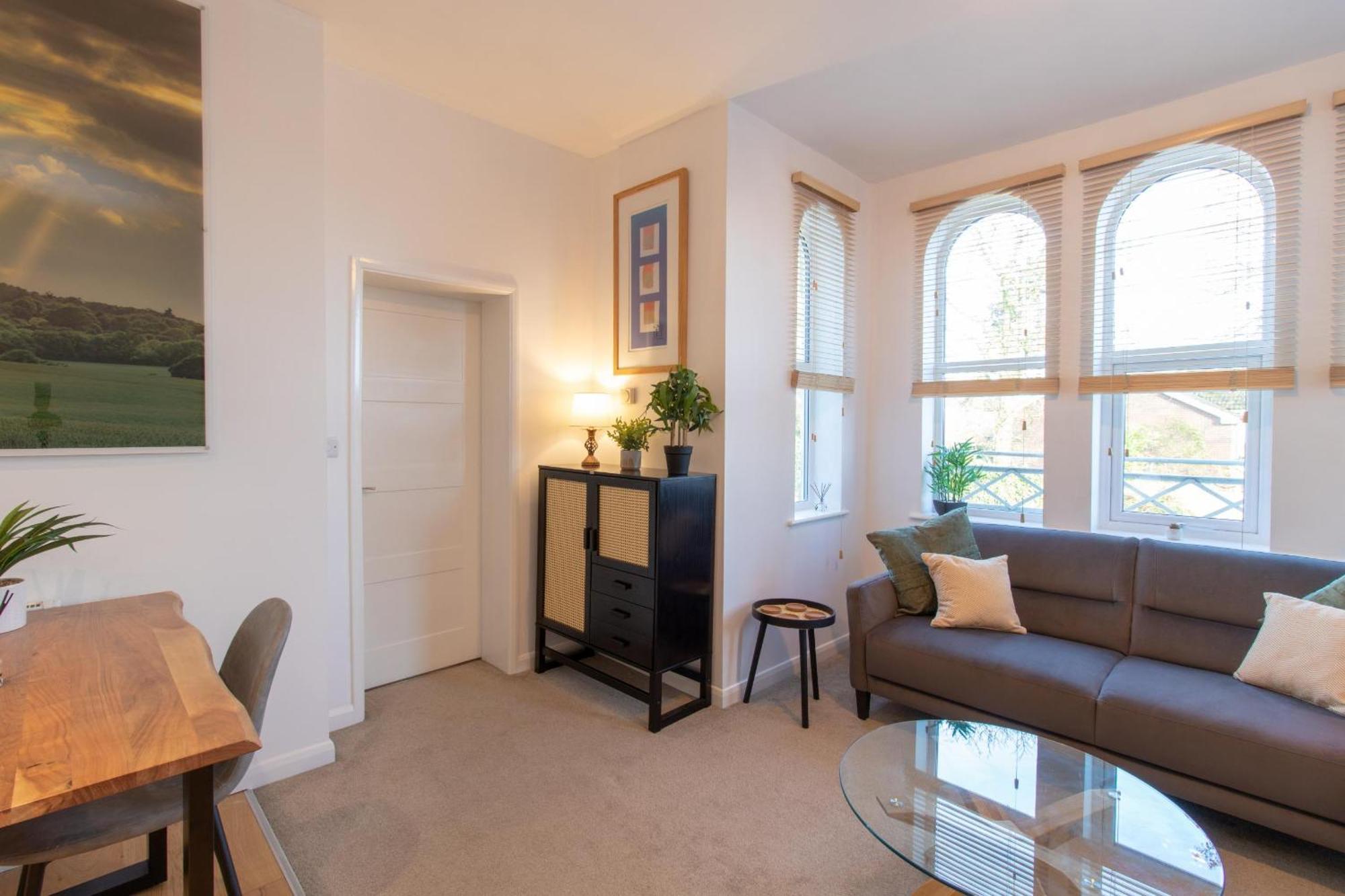 Crescent House Apartments テルフォード 部屋 写真